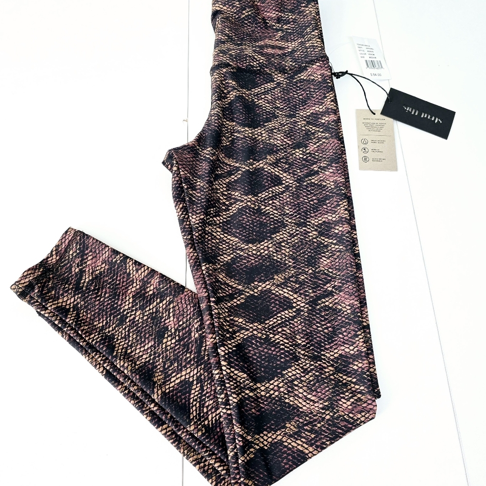 Strut This Teagan Ankle Legging